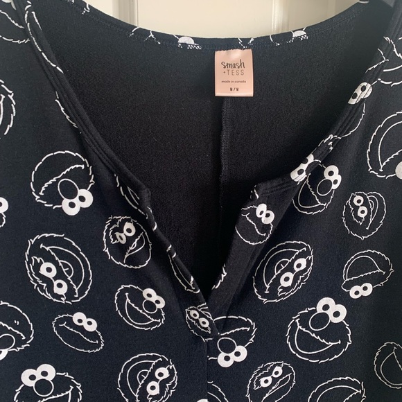 Smash + Tess Sesame Street black romper EUC M - Picture 3 of 3